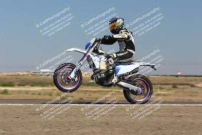 media/Oct-06-2025-2WTD (Mon) [[90522c3a0b]]/B Group/1220pm (Wheelie Bump)/